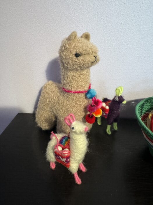 Three little llama dolls 